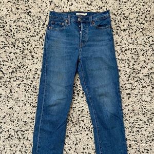 Levi’s Wedgie Straight Size 26
